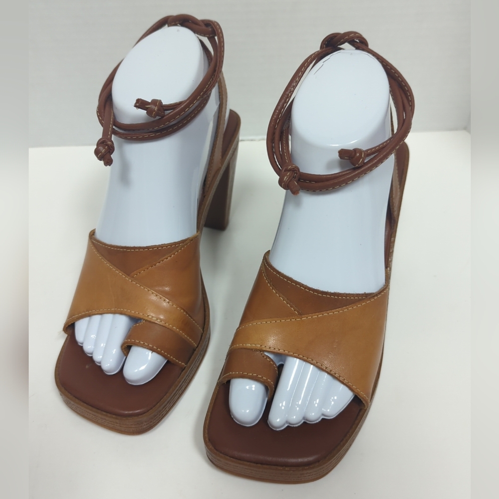 Fioni Woman Sz 7 Leather Ankle Tie Sling Back Block Heels Brown  Classic - Picture 2 of 8